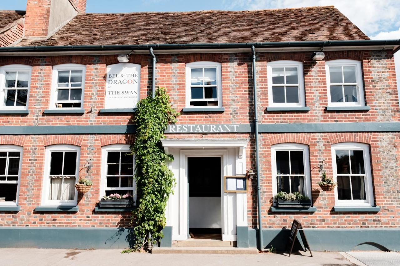 Bel And The Dragon-Kingsclere Hotell Exteriör bild